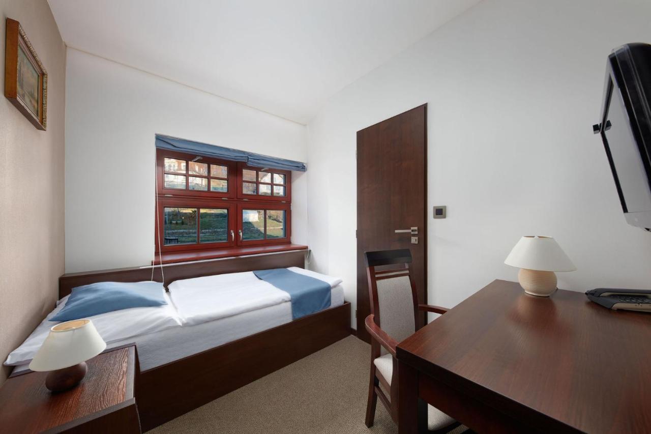 Slunny Dvur Hotel